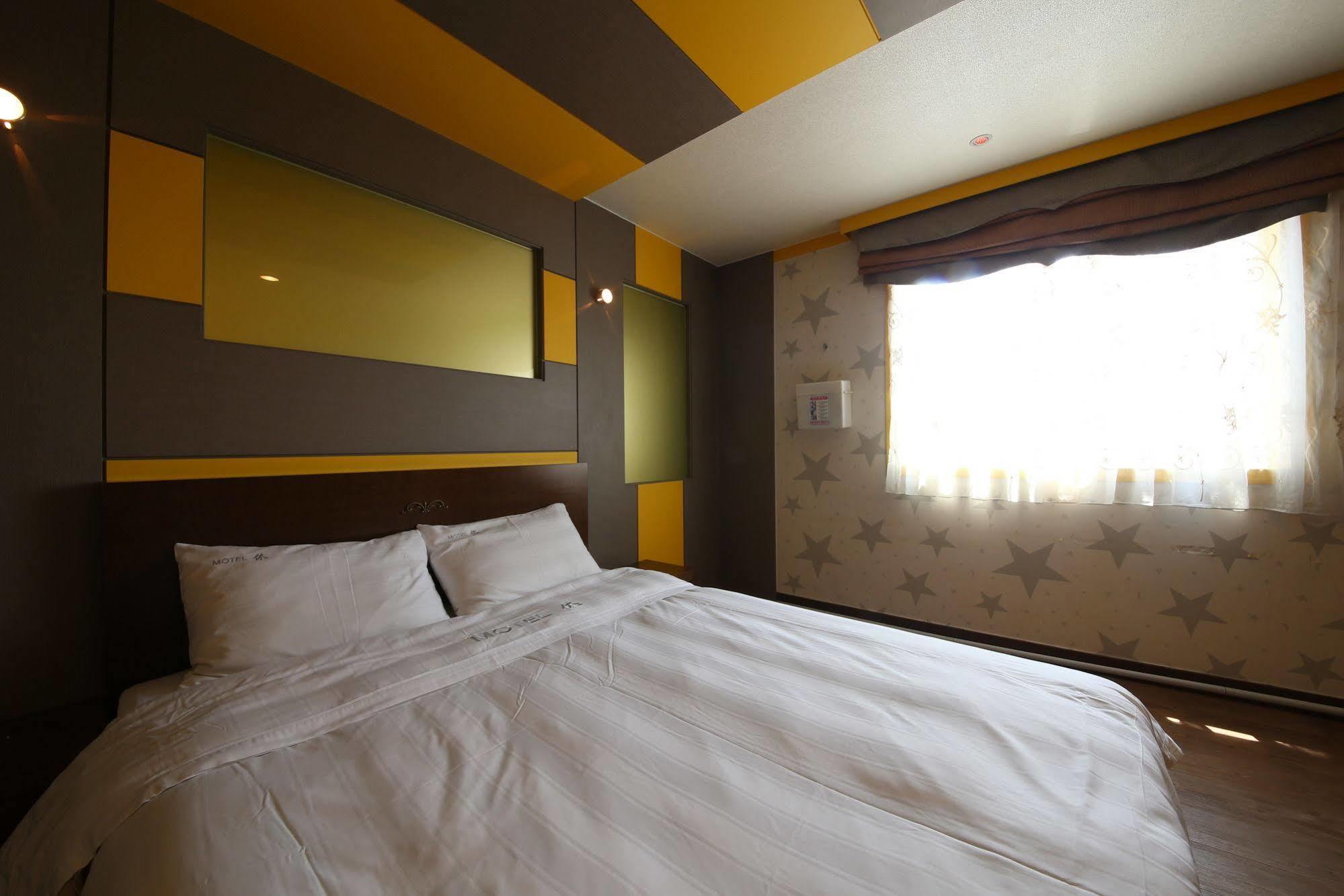 Yes Motel กุนซาน ภายนอก รูปภาพ