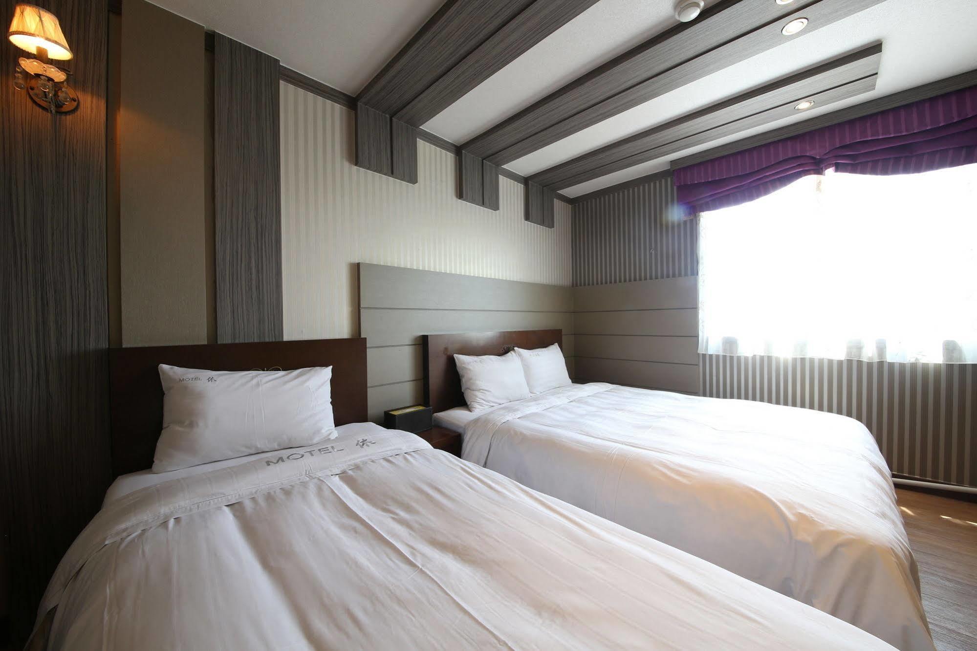 Yes Motel กุนซาน ภายนอก รูปภาพ