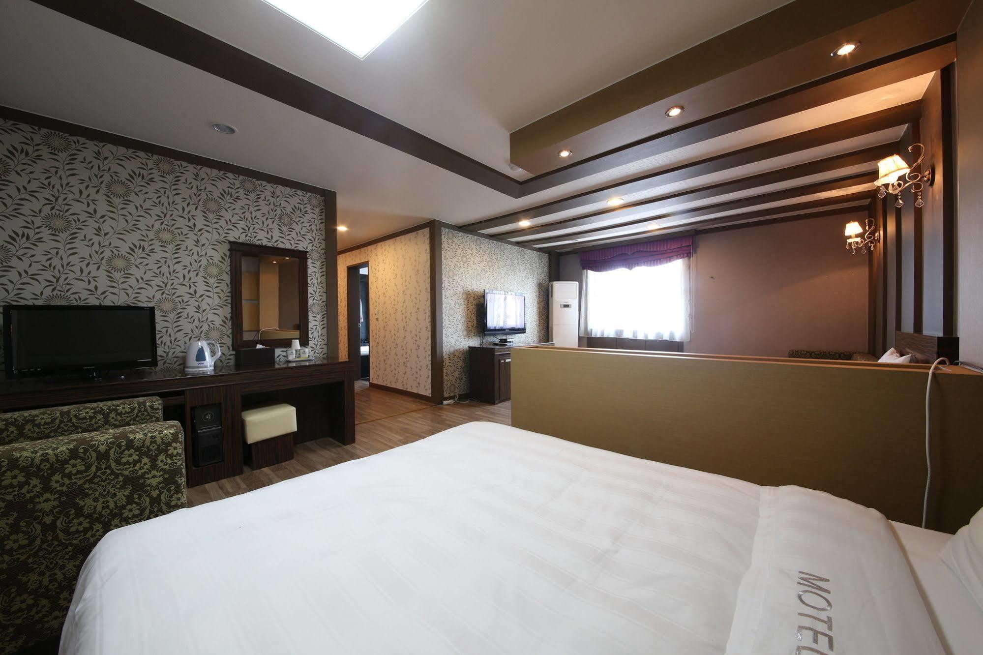 Yes Motel กุนซาน ภายนอก รูปภาพ